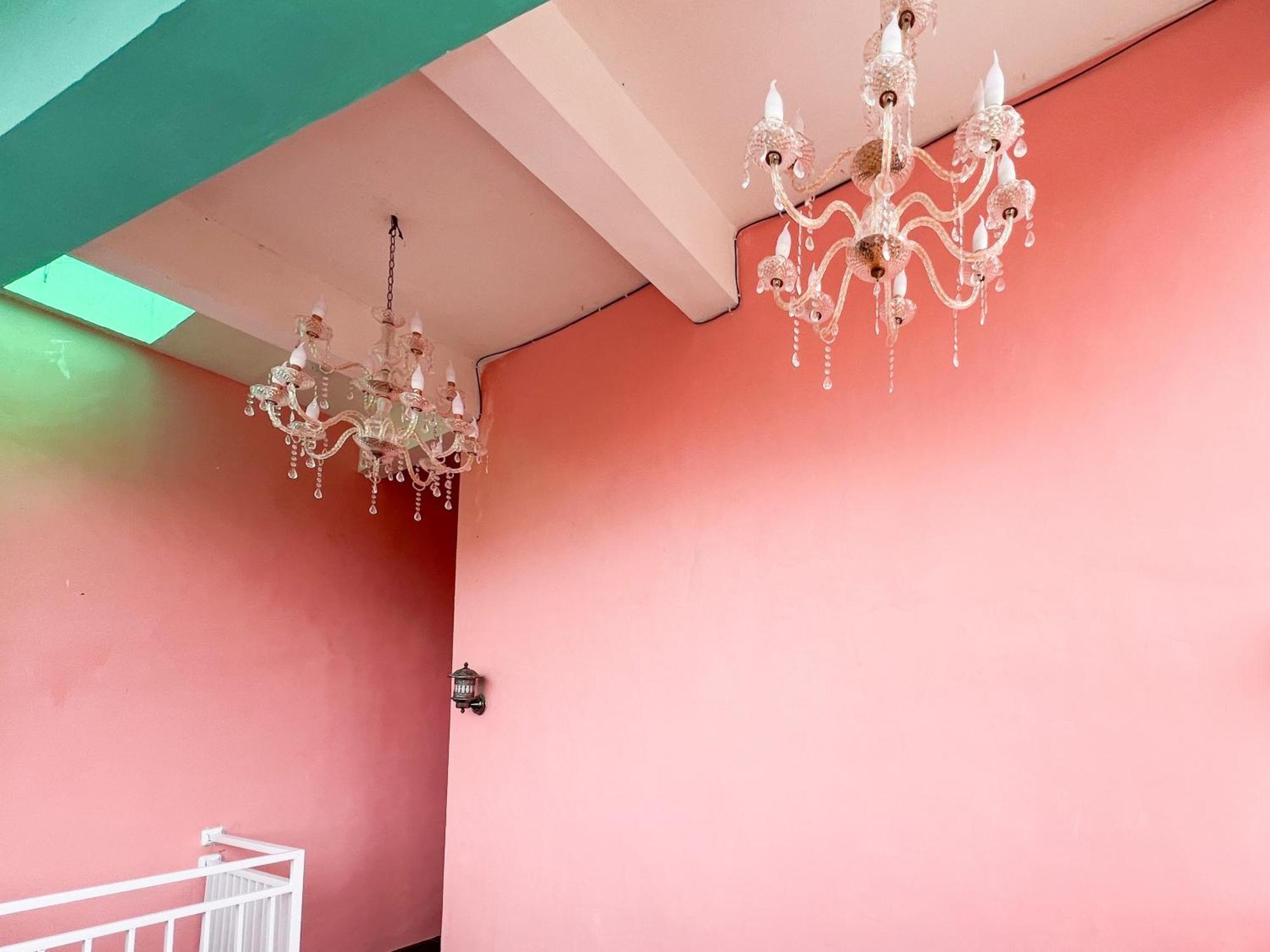 Reddoorz Near Sunrise Mall Mojokerto Extérieur photo