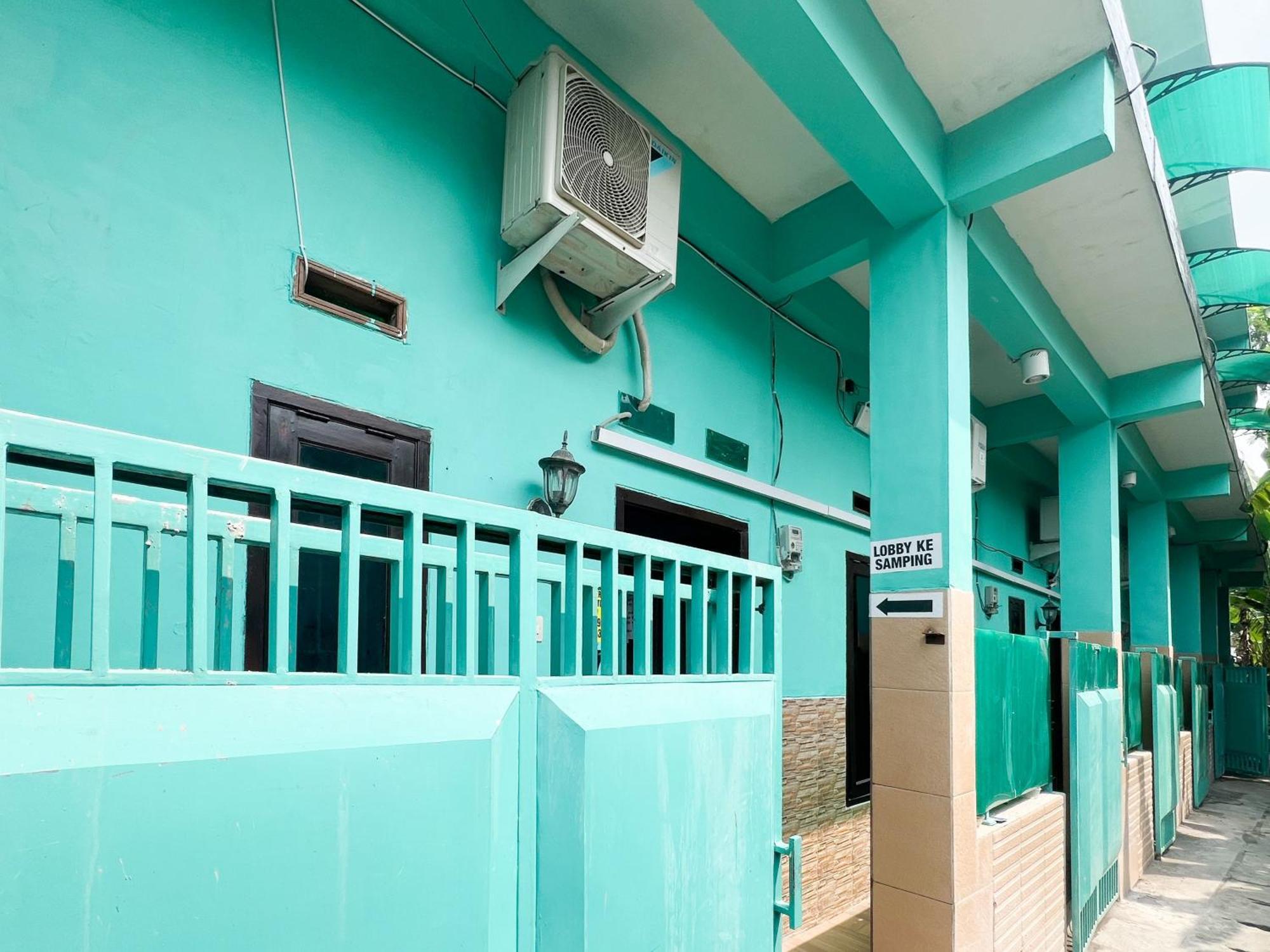 Reddoorz Near Sunrise Mall Mojokerto Extérieur photo